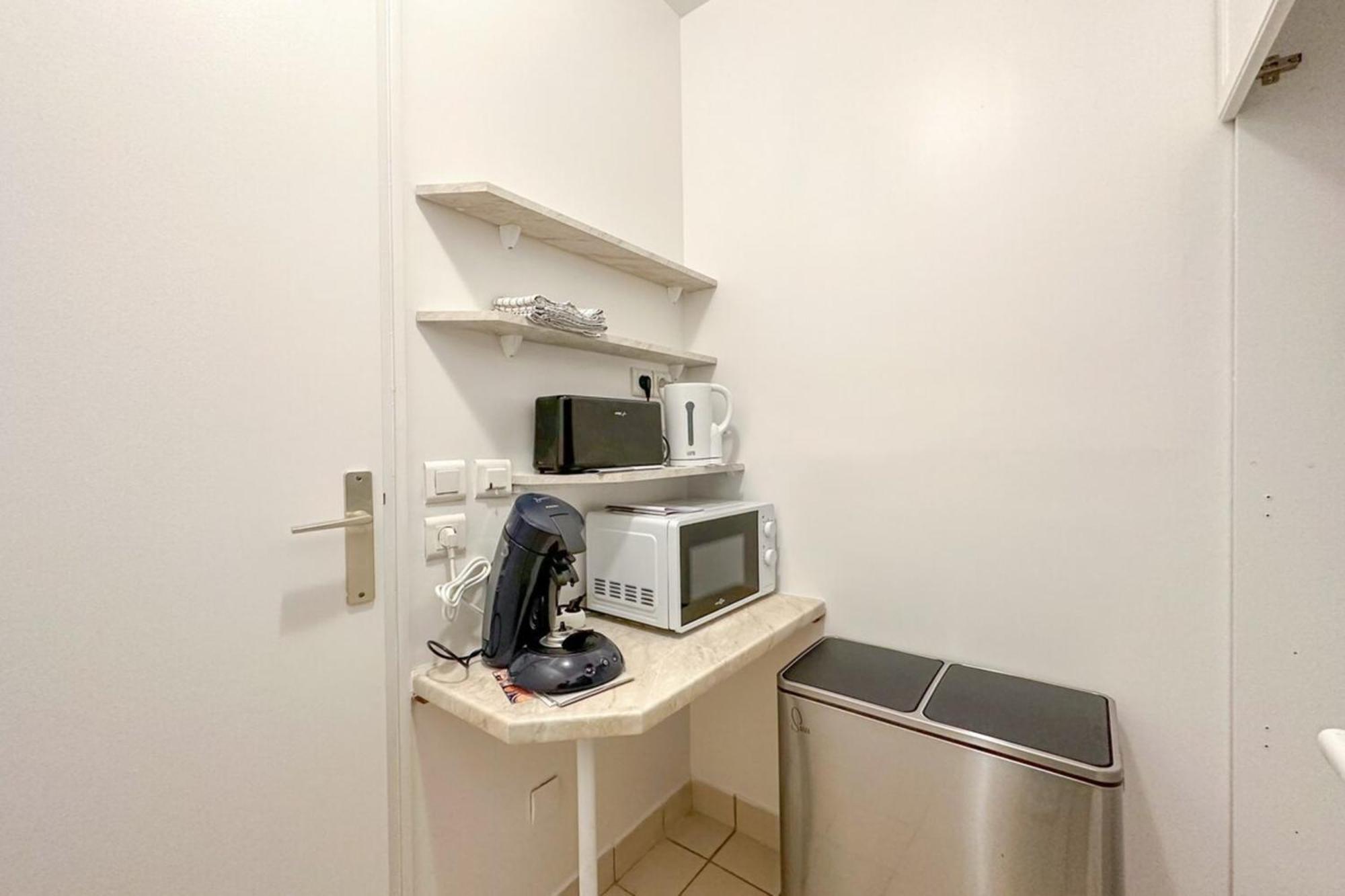 Flexliving - - Hillairet * Parigi