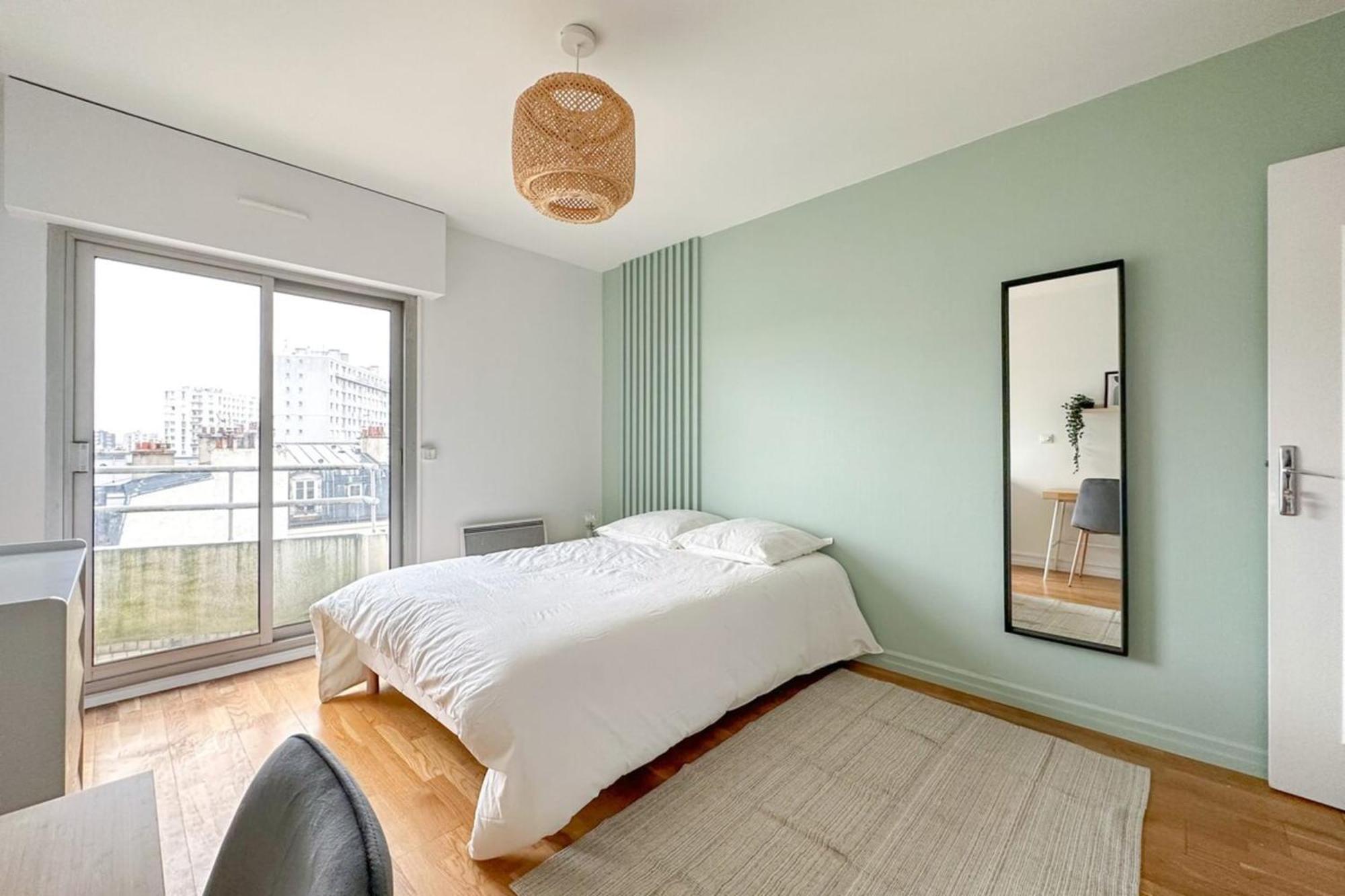Flexliving - - Hillairet *
